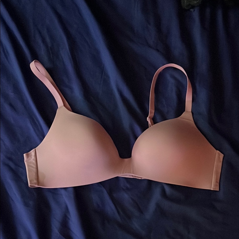 Uniqlo Pink Wireless Bra